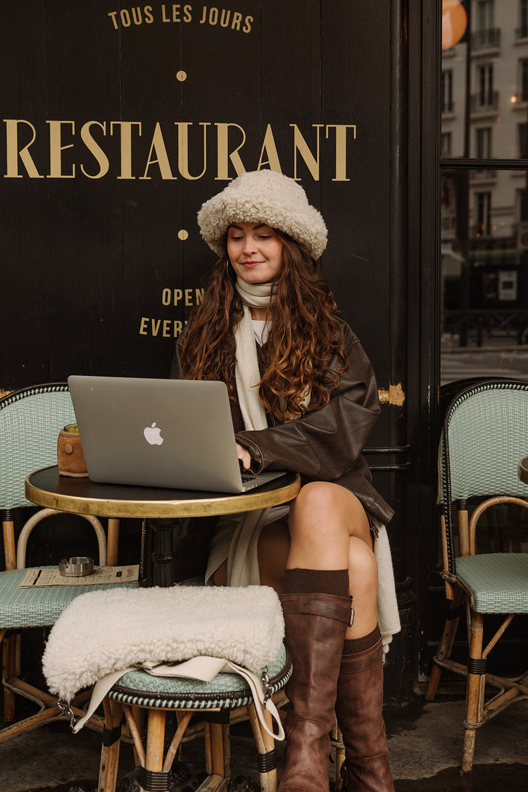 iPad oder Laptophülle 15 Zoll, natürliche Rückseite