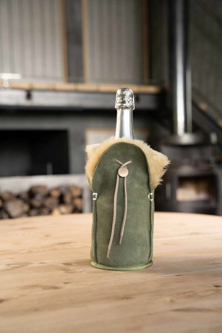 kywie champagne olive suede