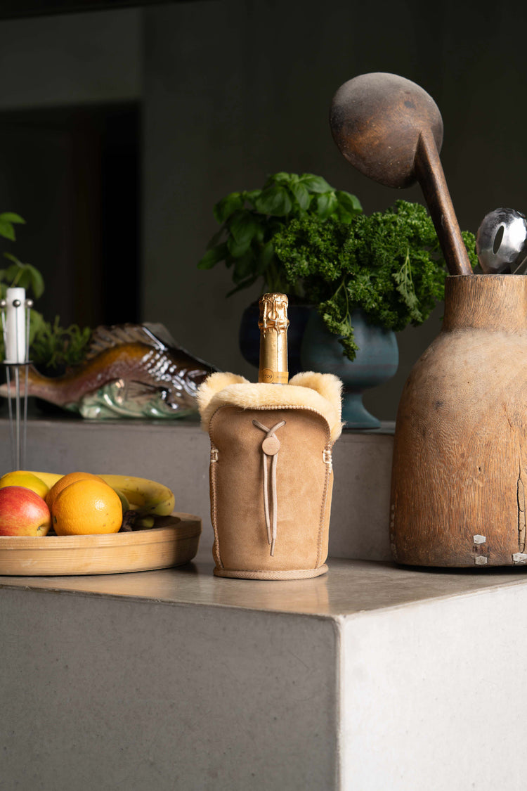 kywie xl champagne camel suede