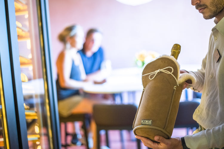 kywie magnum camel suede