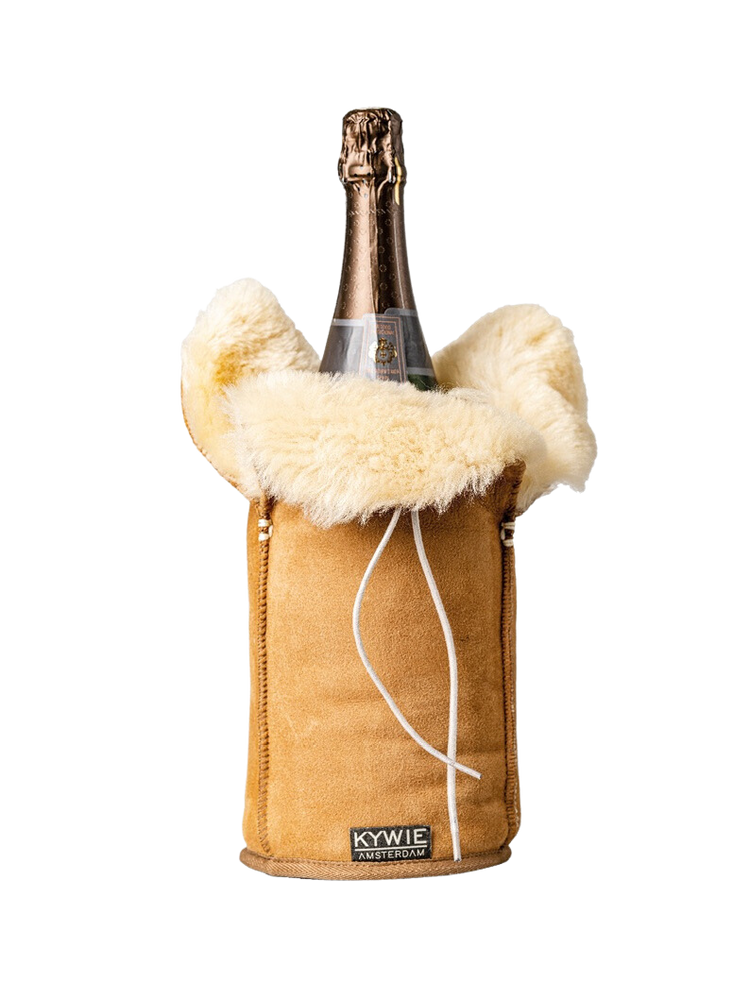 kywie magnum camel suede