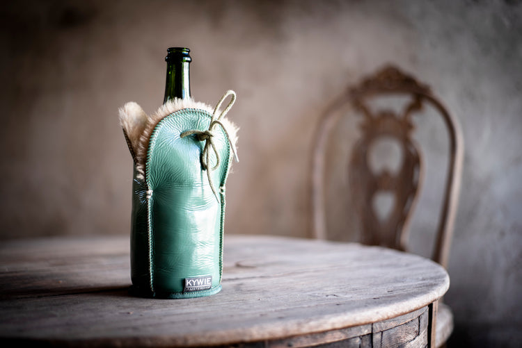 kywie champagne green laque