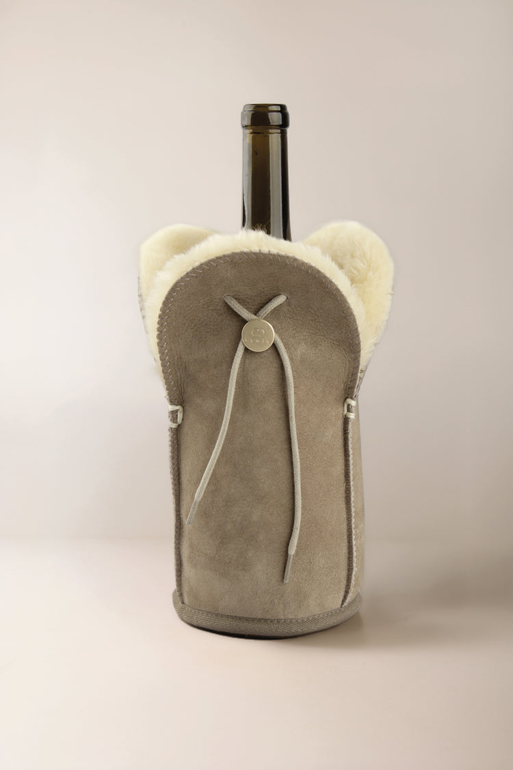 kywie champagne stone suede