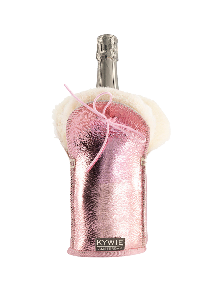 KYWIE Magnum Pink Sparkle