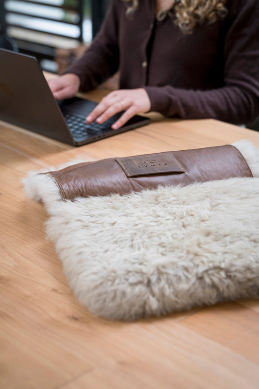 ipad or laptop sleeve 13/14 inch fluffy stone
