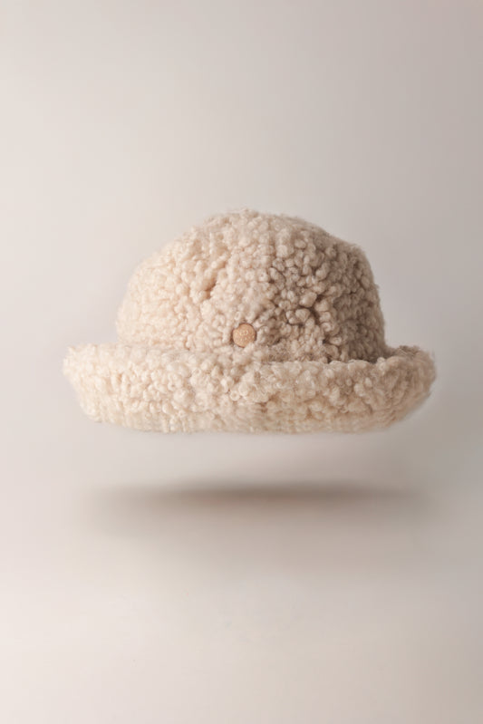 kywie bucket hat natural curly