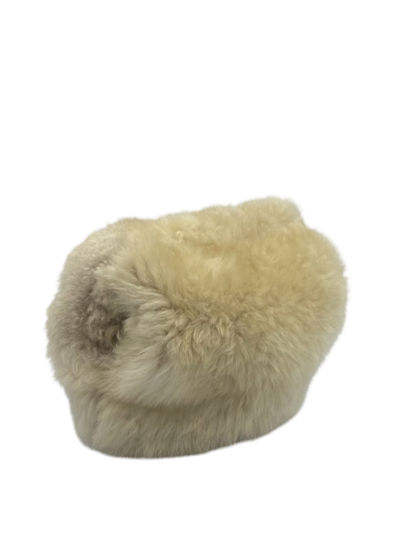 kywie kywie muff fluffy stone