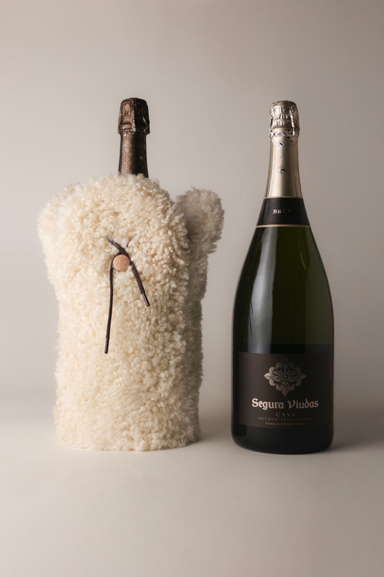 KYWIE Magnum Natural Reverse